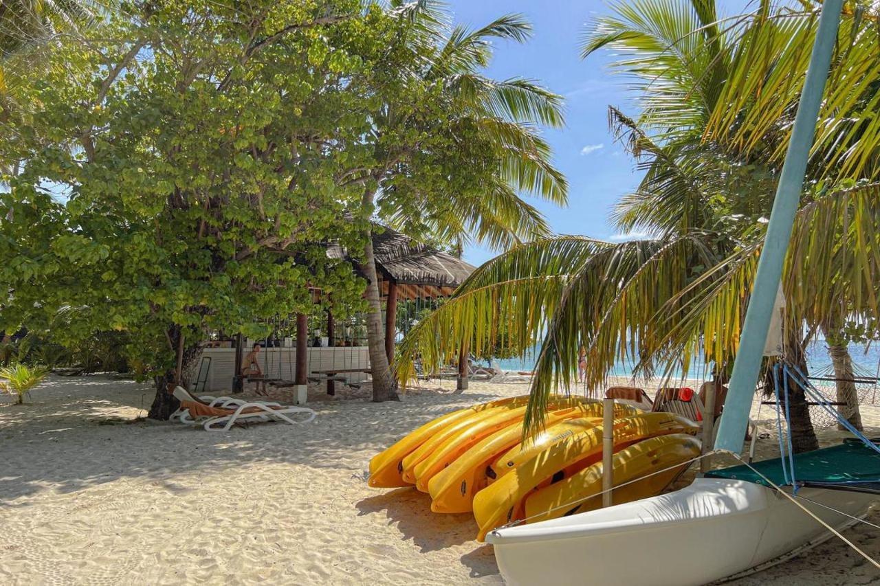 มลาฮินี กูดา บันดอส รีสอร์ต Hotel ฮุลฮูมาเล ภายนอก รูปภาพ Beach at the island of San Vicente