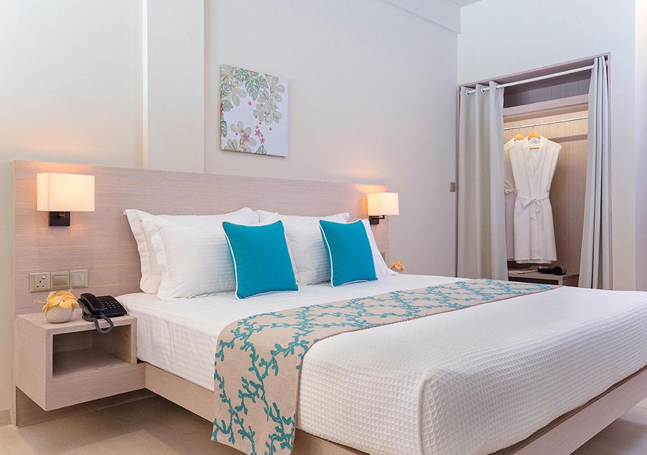 มลาฮินี กูดา บันดอส รีสอร์ต Hotel ฮุลฮูมาเล ภายนอก รูปภาพ